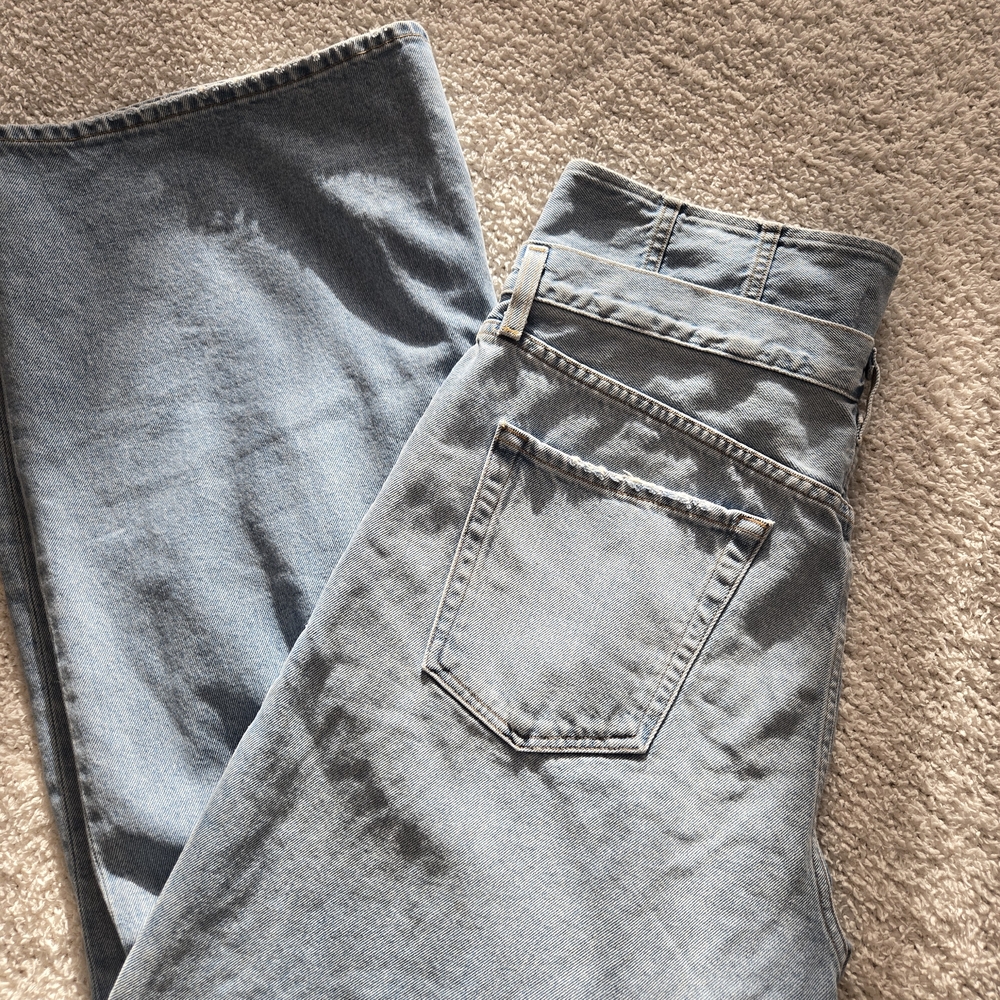 Citizens Of Humanity Wide Leg Pleated Jeans - Picture 3 of 5